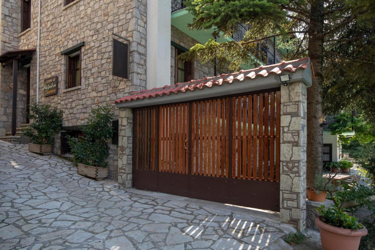 Guesthouse Alexandra Eptálofos Exterior photo
