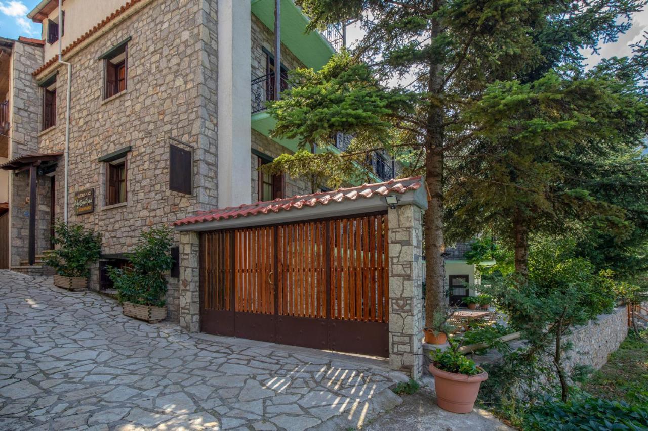 Guesthouse Alexandra Eptálofos Exterior photo