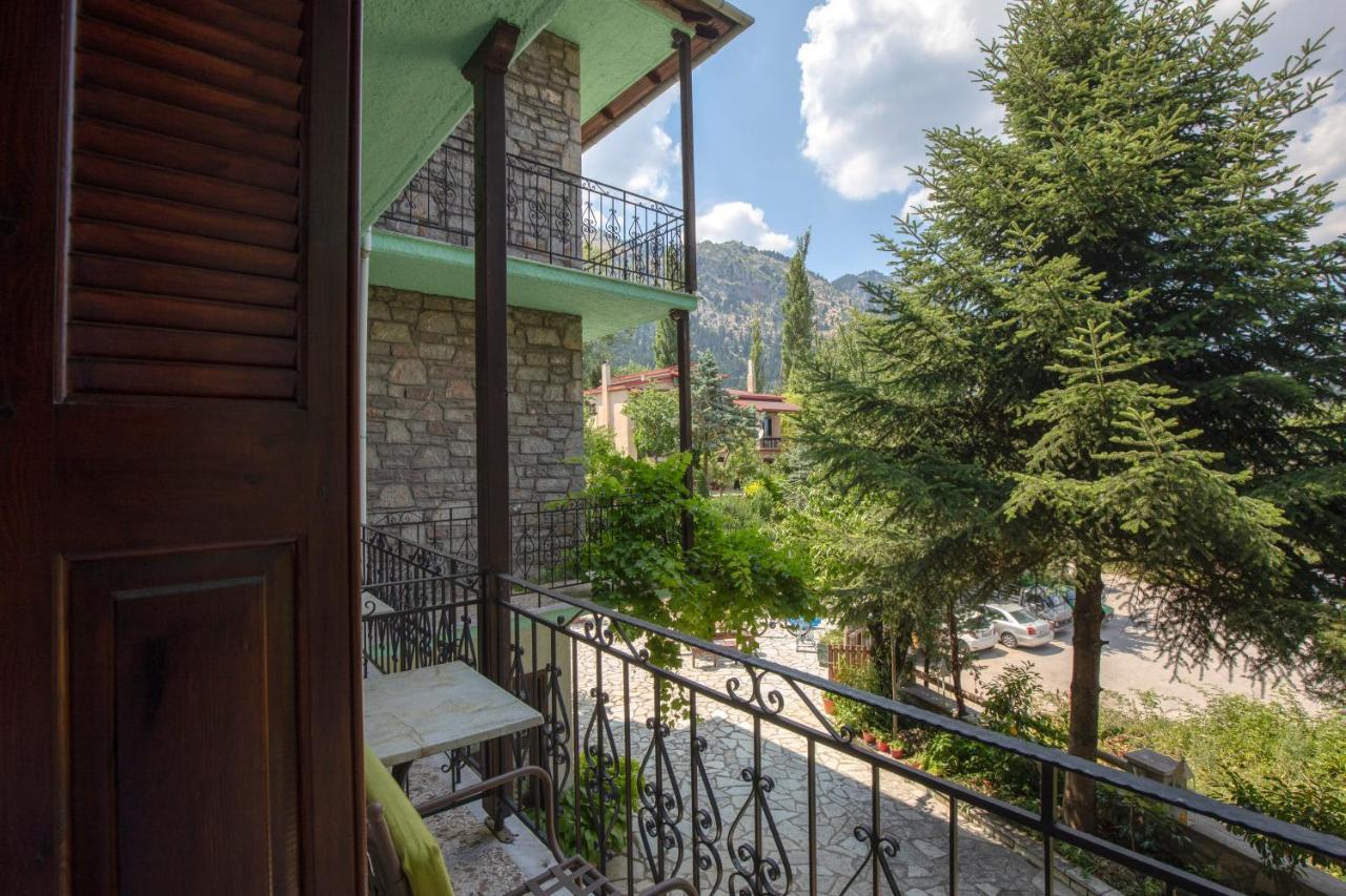 Guesthouse Alexandra Eptálofos Exterior photo
