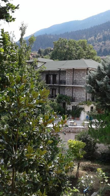 Guesthouse Alexandra Eptálofos Exterior photo